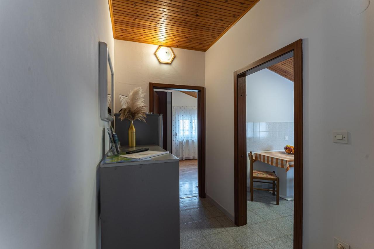 Apartmani Mirela Banjole Luaran gambar