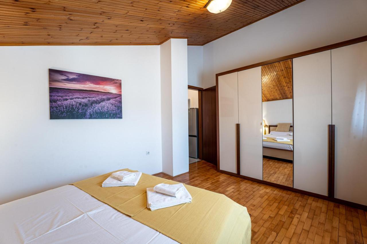 Apartmani Mirela Banjole Luaran gambar