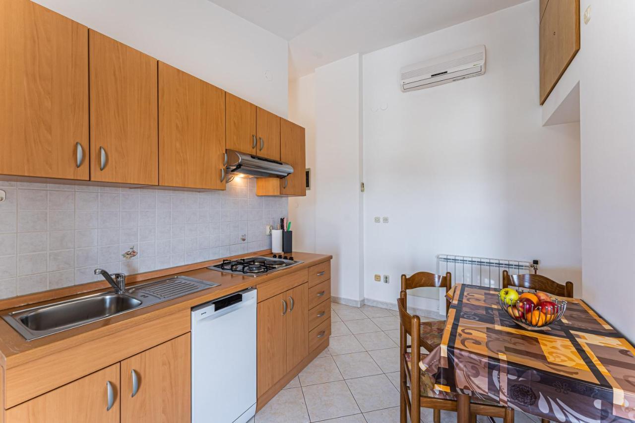 Apartmani Mirela Banjole Luaran gambar