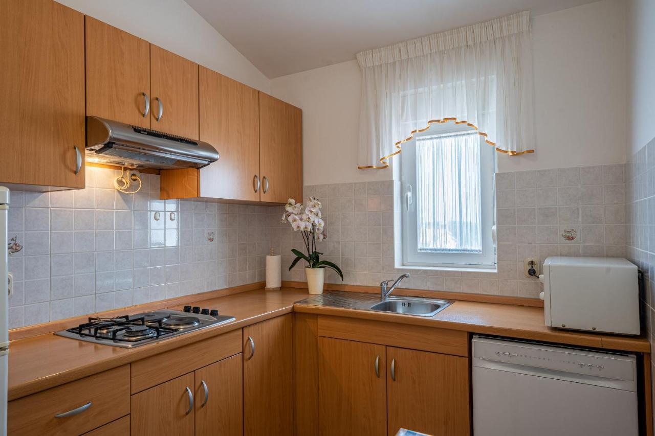 Apartmani Mirela Banjole Luaran gambar