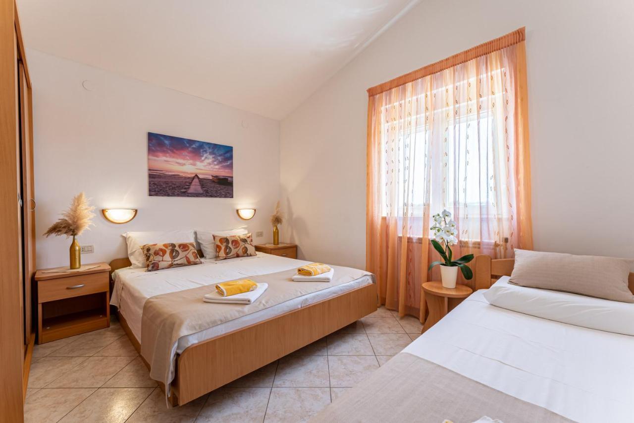 Apartmani Mirela Banjole Luaran gambar