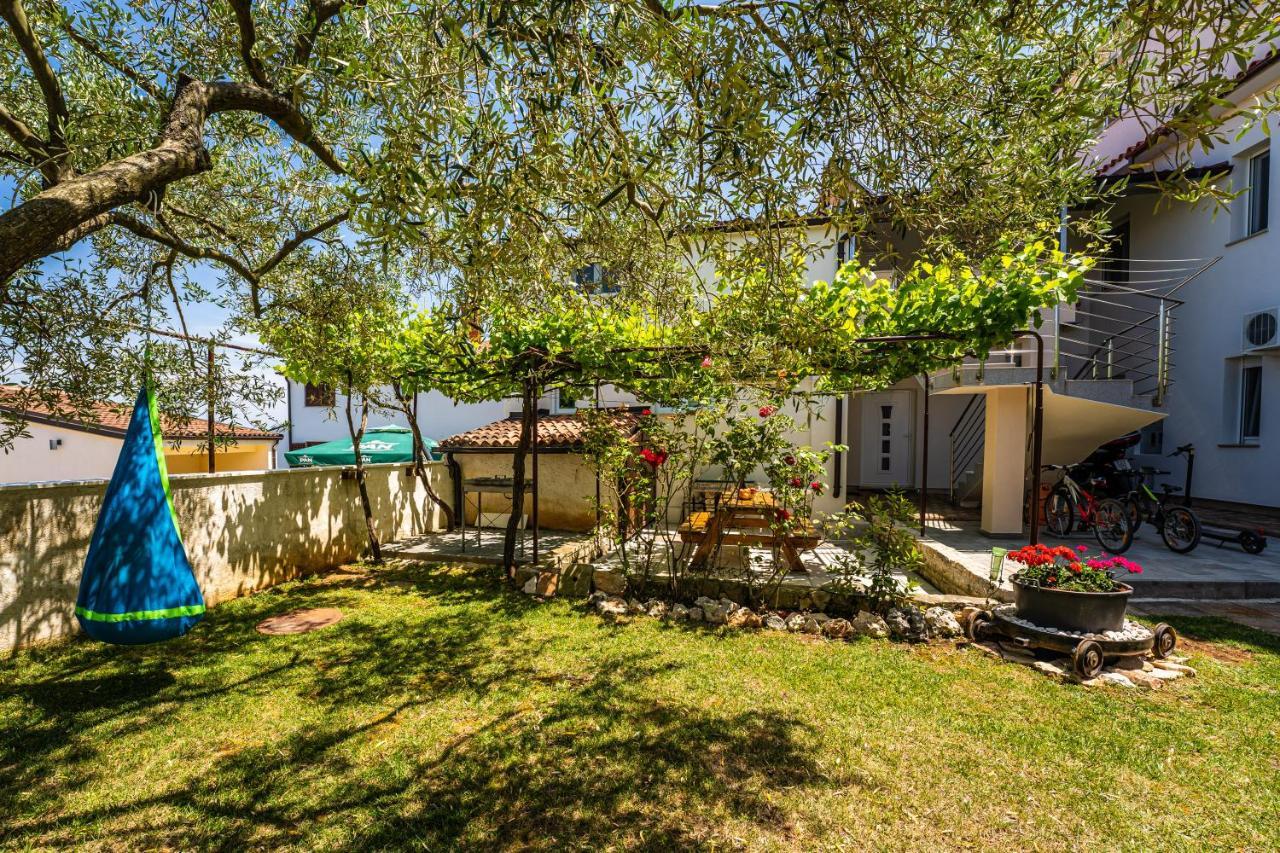 Apartmani Mirela Banjole Luaran gambar